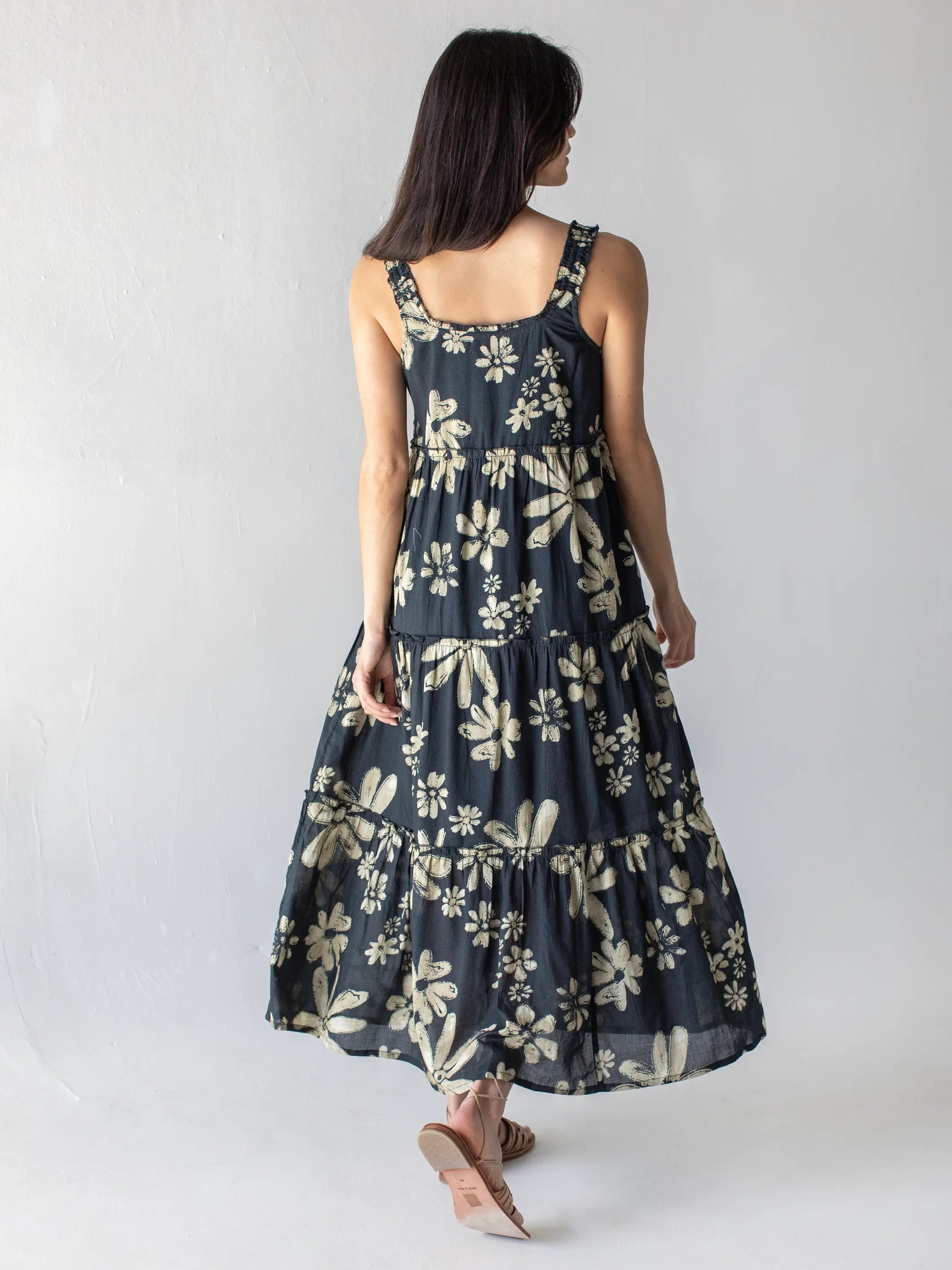 Adele Cotton Maxi Dress - Black Cream Daisies - Image 4