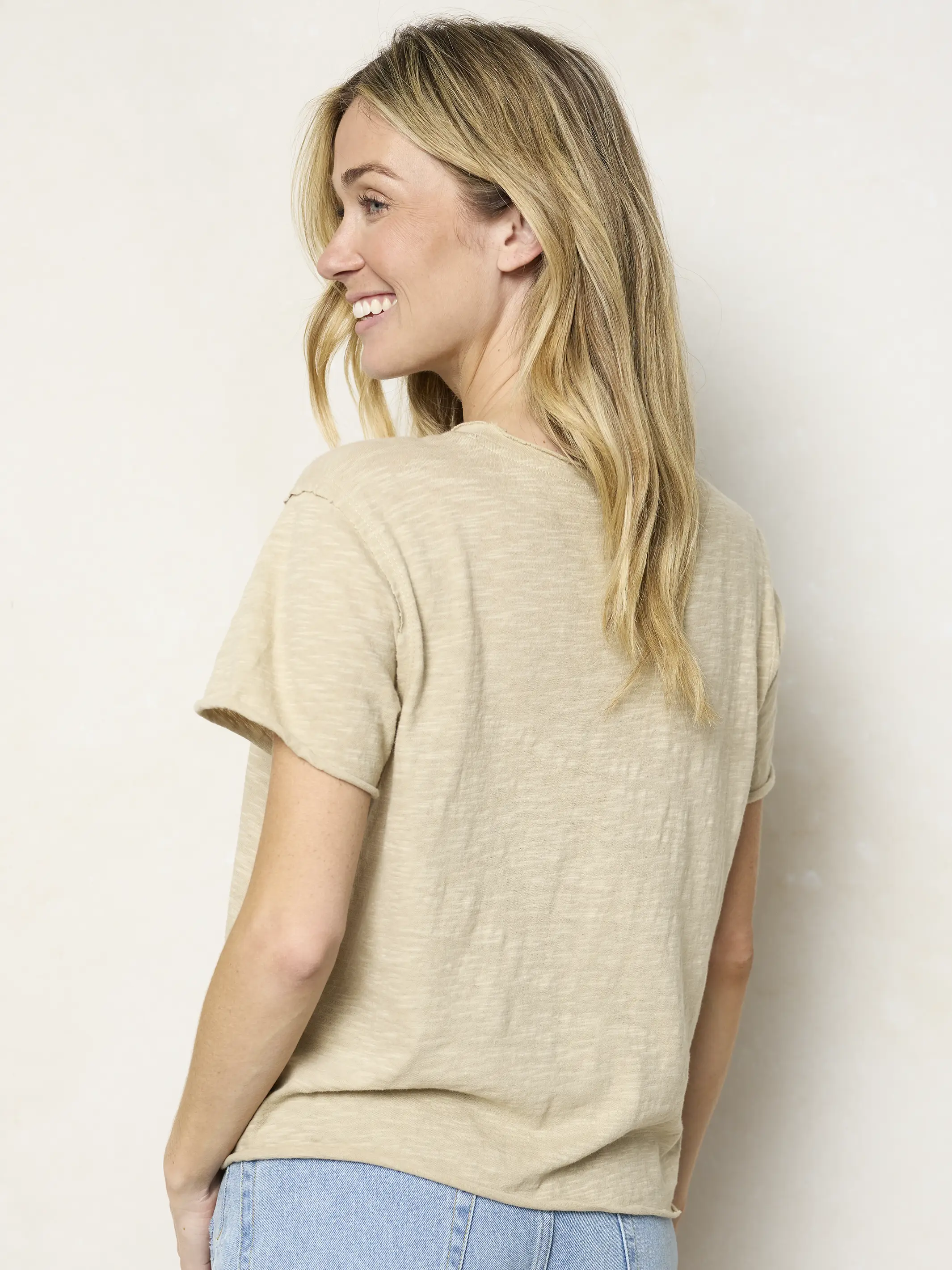 Aiden Cotton Tee - Cream Chicken - Image 4