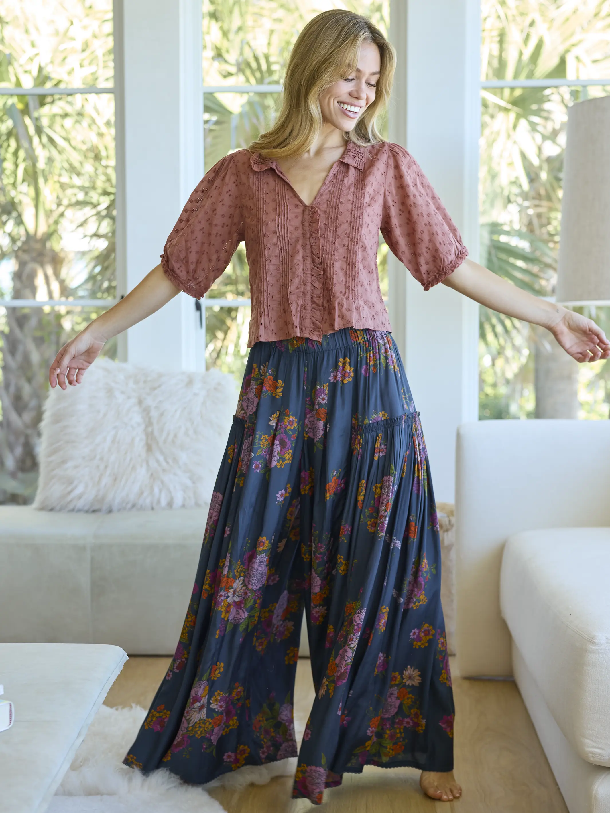 Annie Cotton Eyelet Top - Light Rust - Image 4