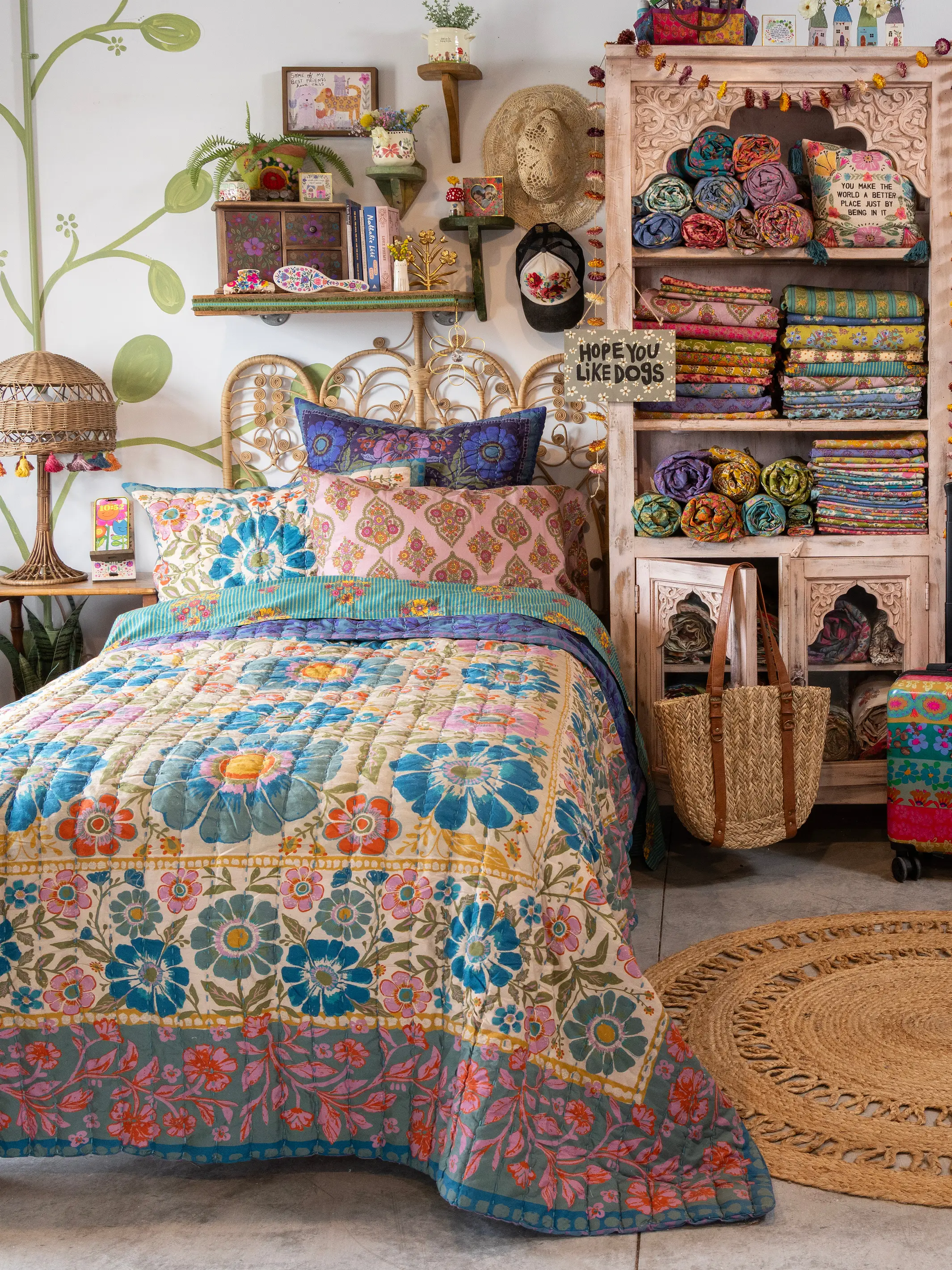 Bungalow Reversible Cotton Quilt - Flower Spell Bandana - Image 6