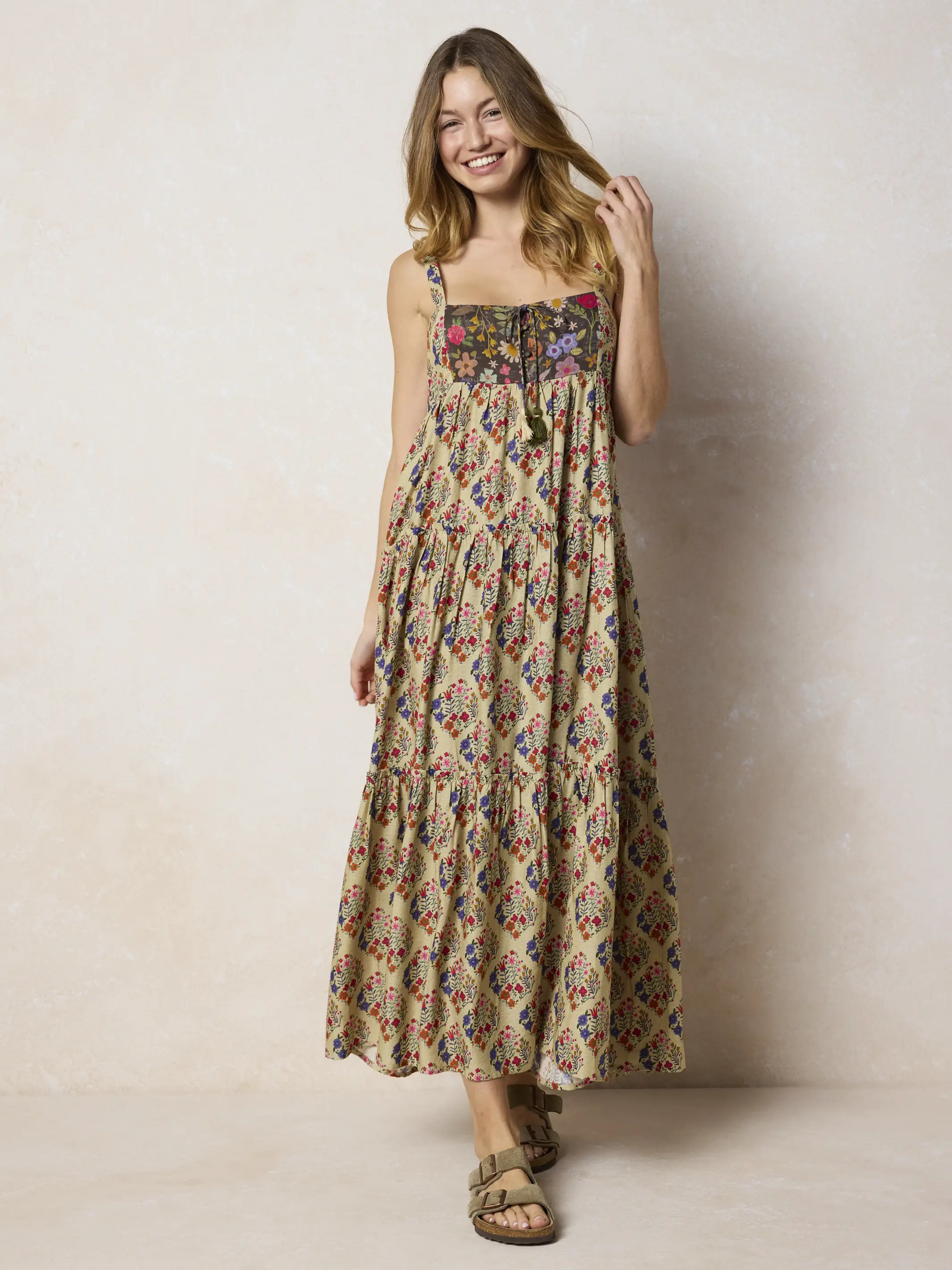Cami Tie-Front Maxi Dress - Ditsy Diamonds Cream - Image 4