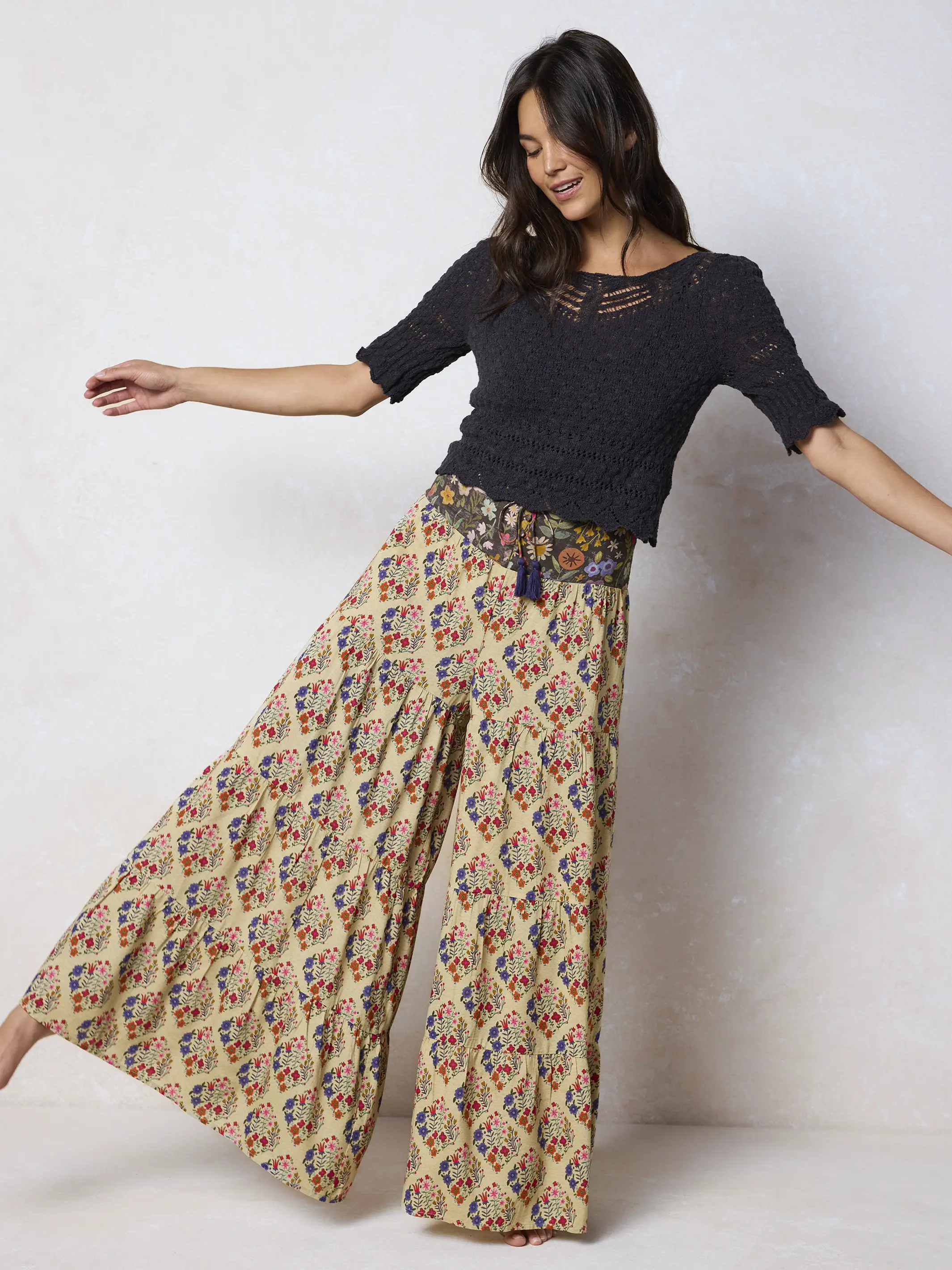 Cami Tie-Front Palazzo Pants - Ditsy Diamonds Cream - Image 4