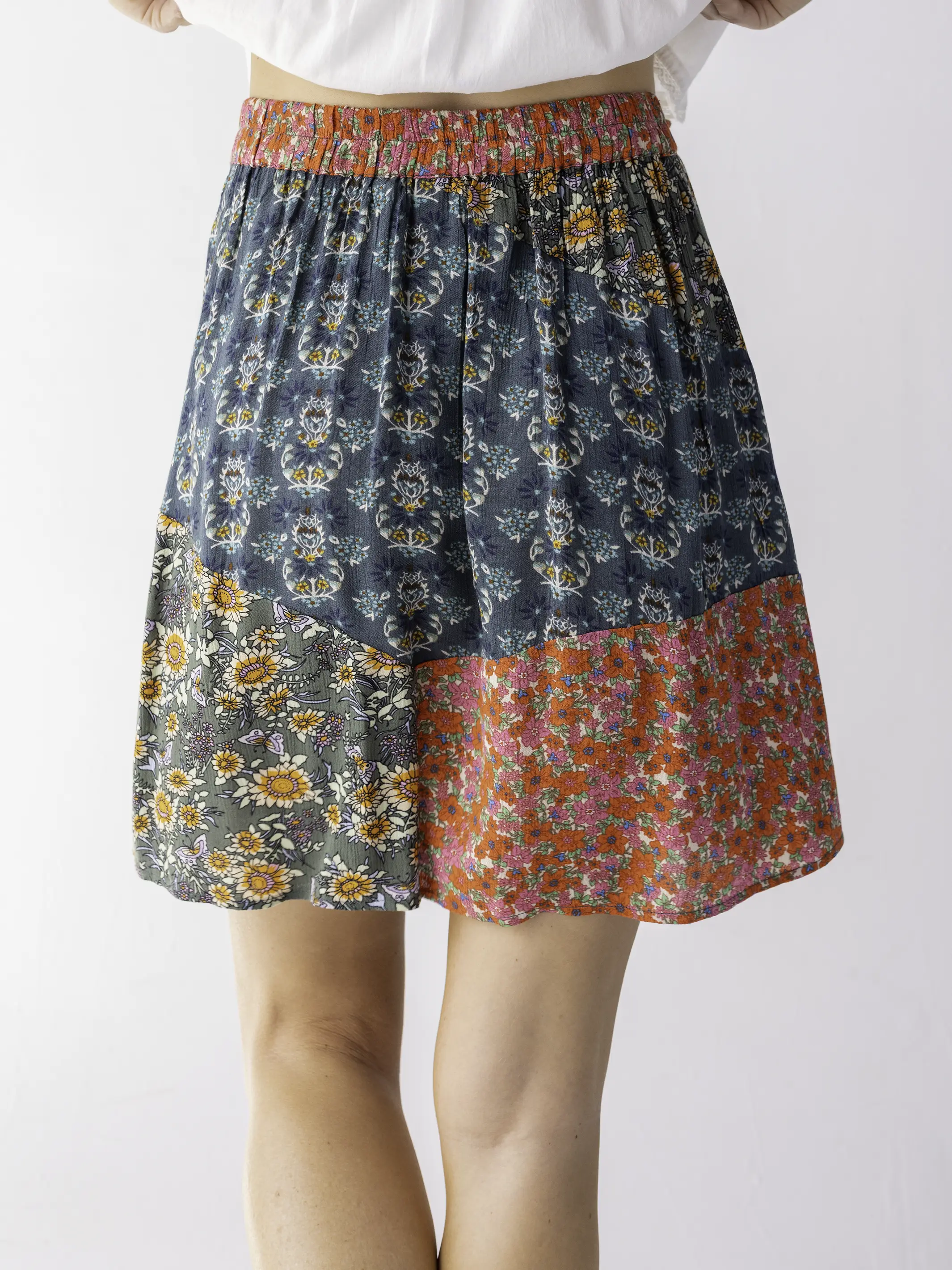 Come Together Mini Skirt - Red Teal Medallion - Image 3