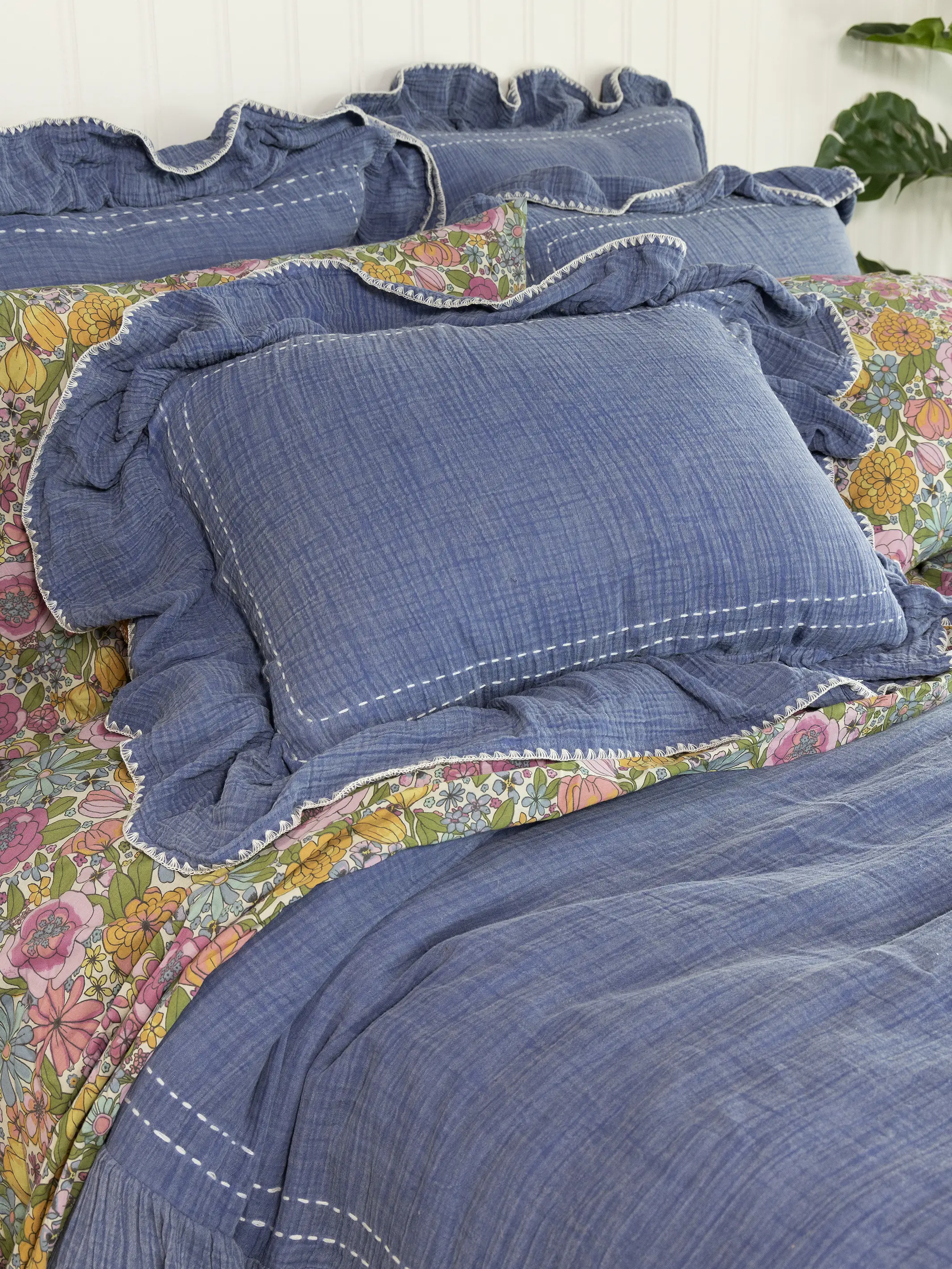 Cotton Ruffle Duvet Cover - Vintage Blue - Image 3