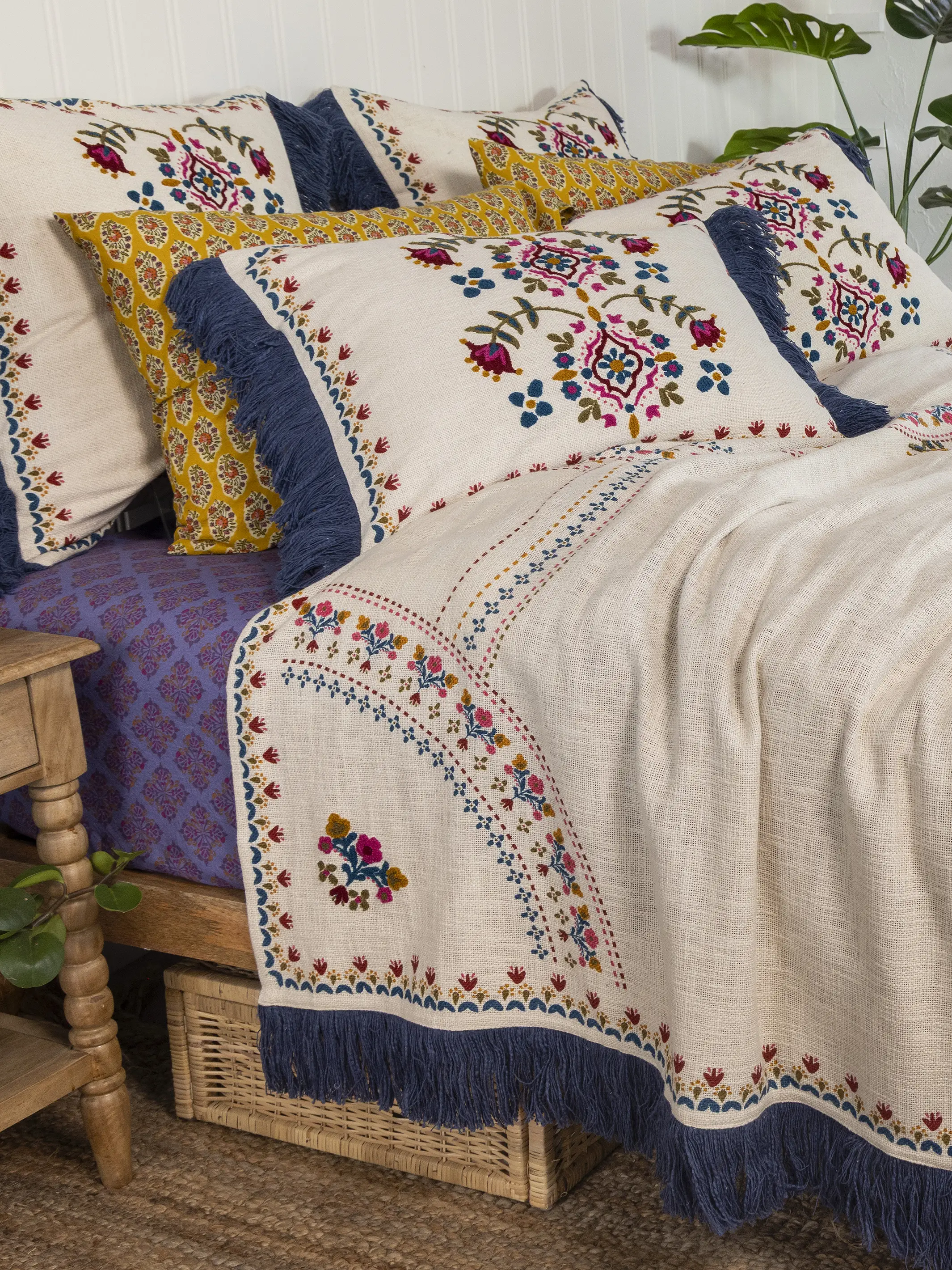 Cotton Slub Tufted Bedspread - Cream - Image 3