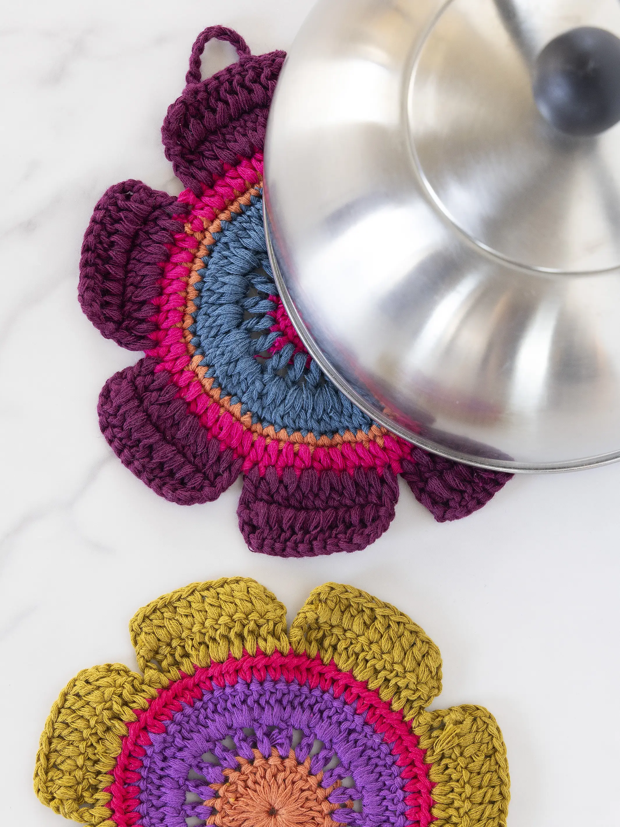 Daisy Crochet Dishcloths, Set of 2 - Rainbow - Image 3