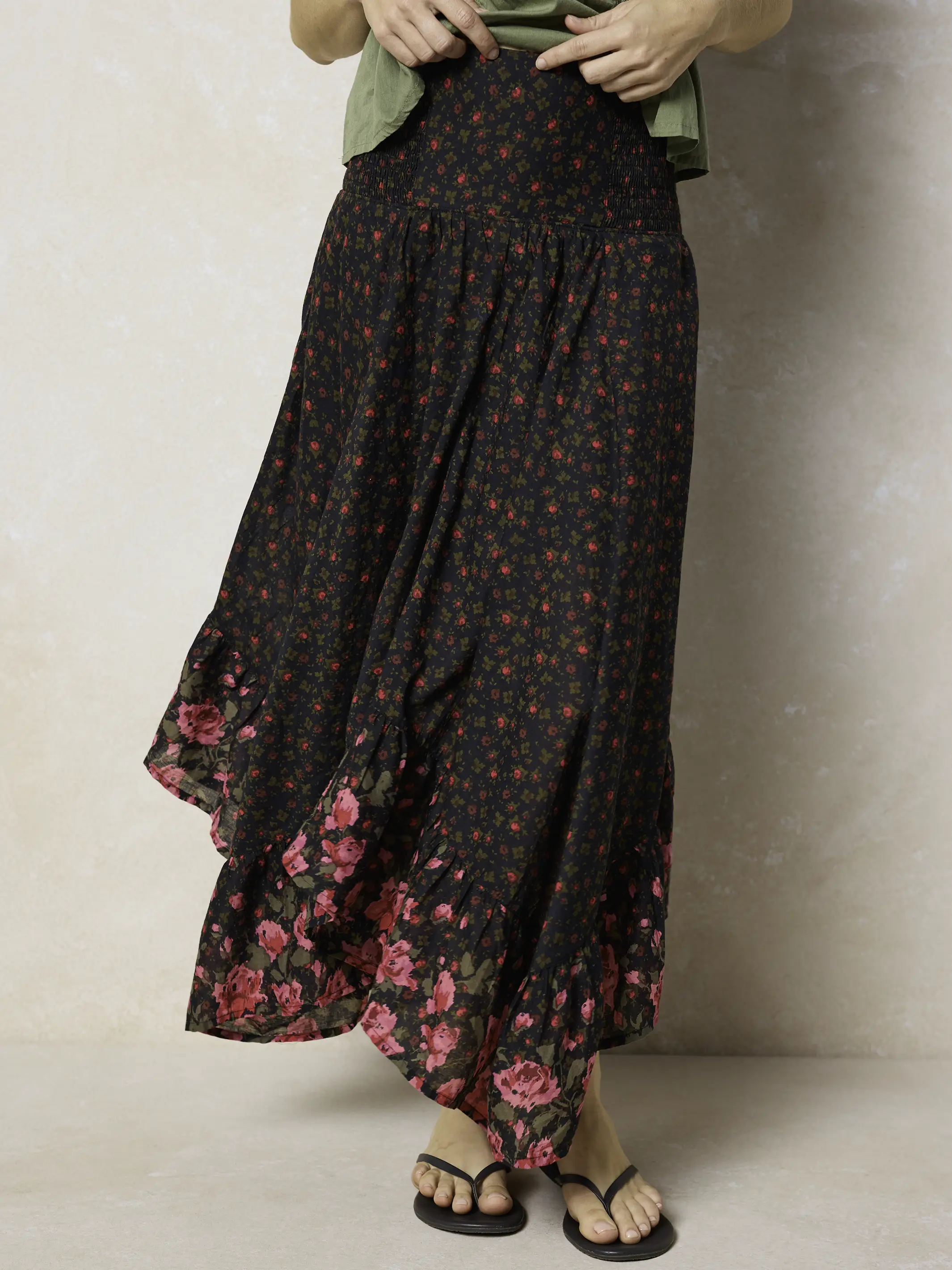 Feelin' Alive Convertible Midi Skirt - Black Fuchsia Floral - Image 5