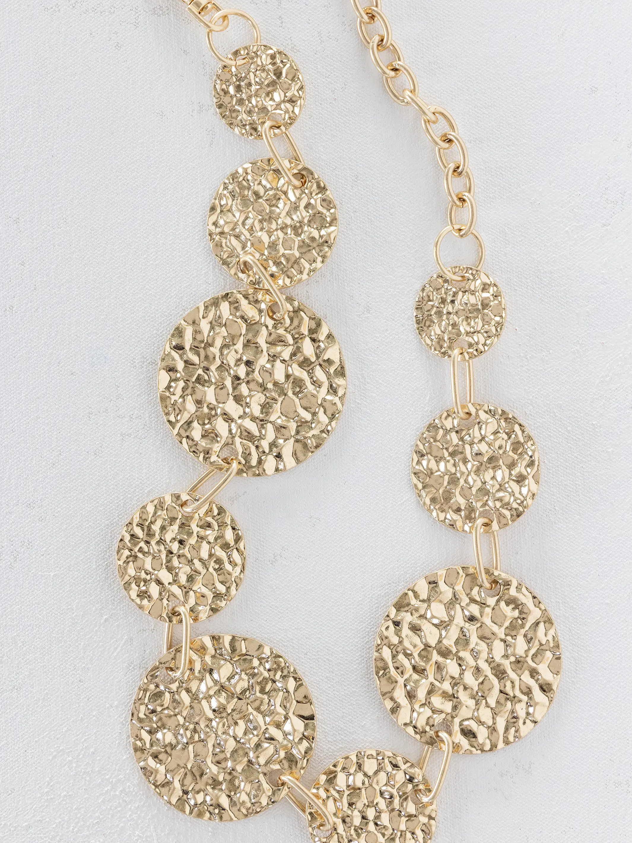 Gold Hammered Chain Belt - Circle - Image 3