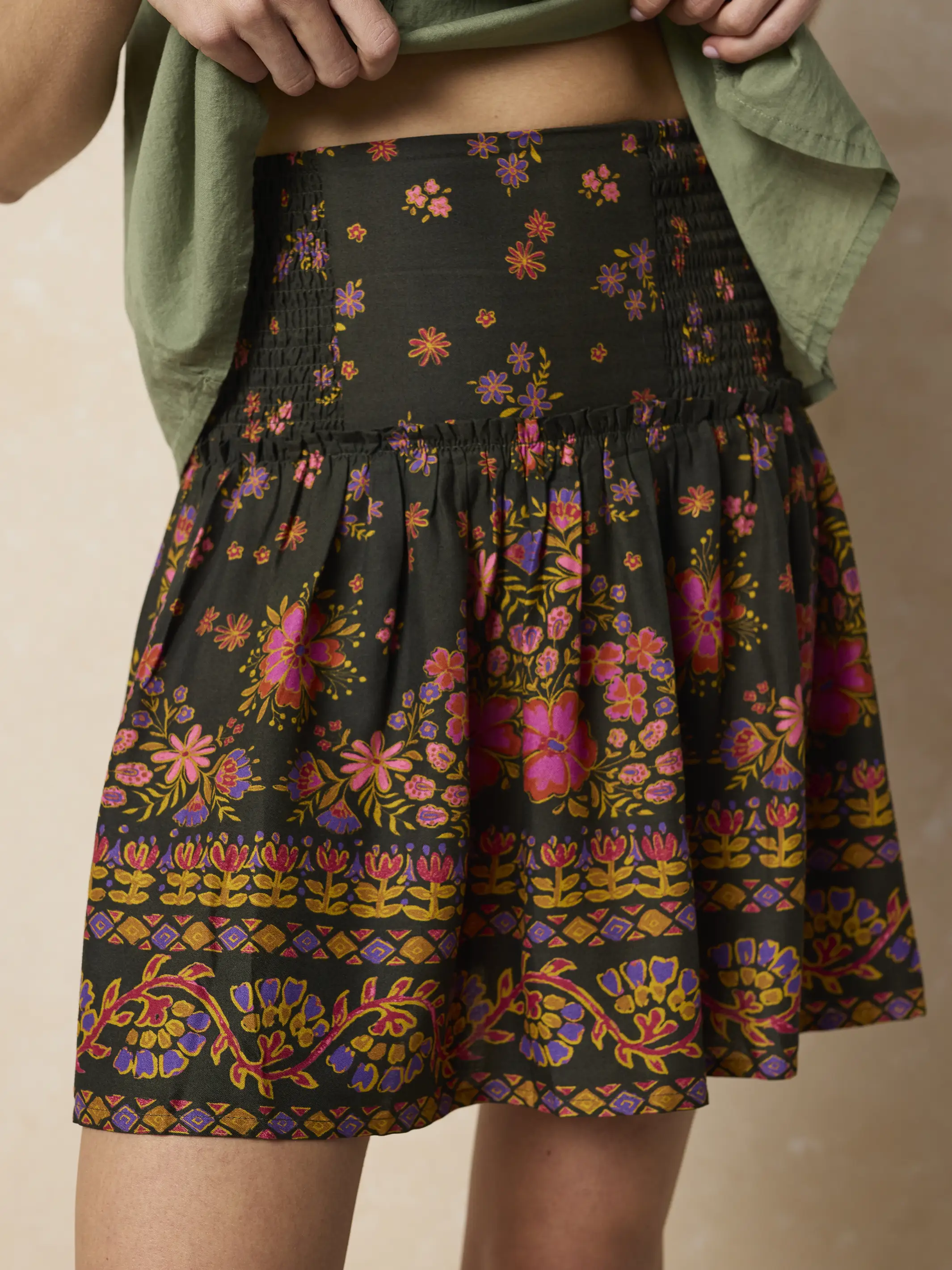 Malia Mini Skirt - Blooming Bandana Charcoal - Image 3