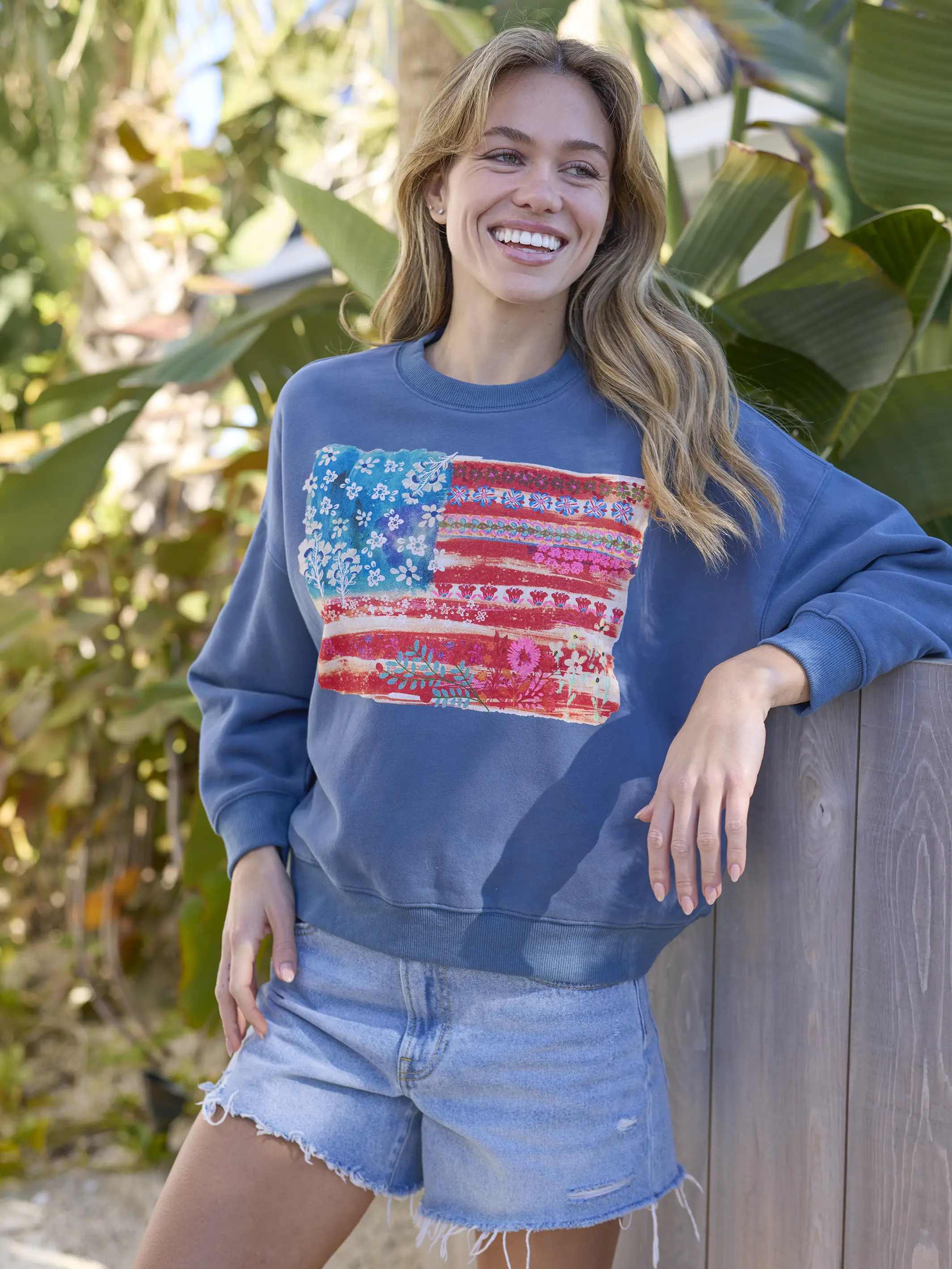 Marlowe Sweatshirt - American Flag - Image 4