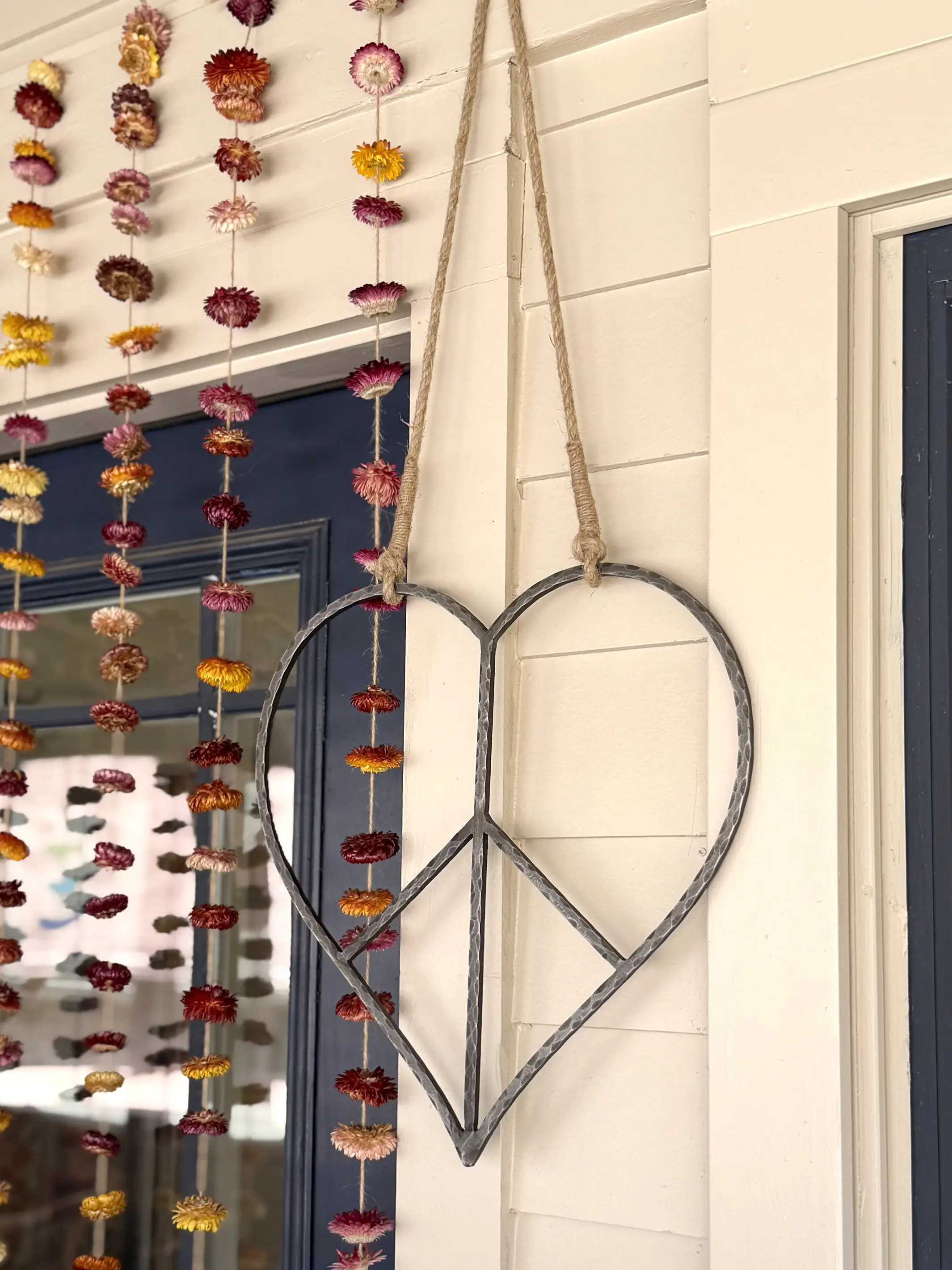 Metal Wall Hanging - Heart Peace Sign - Image 4