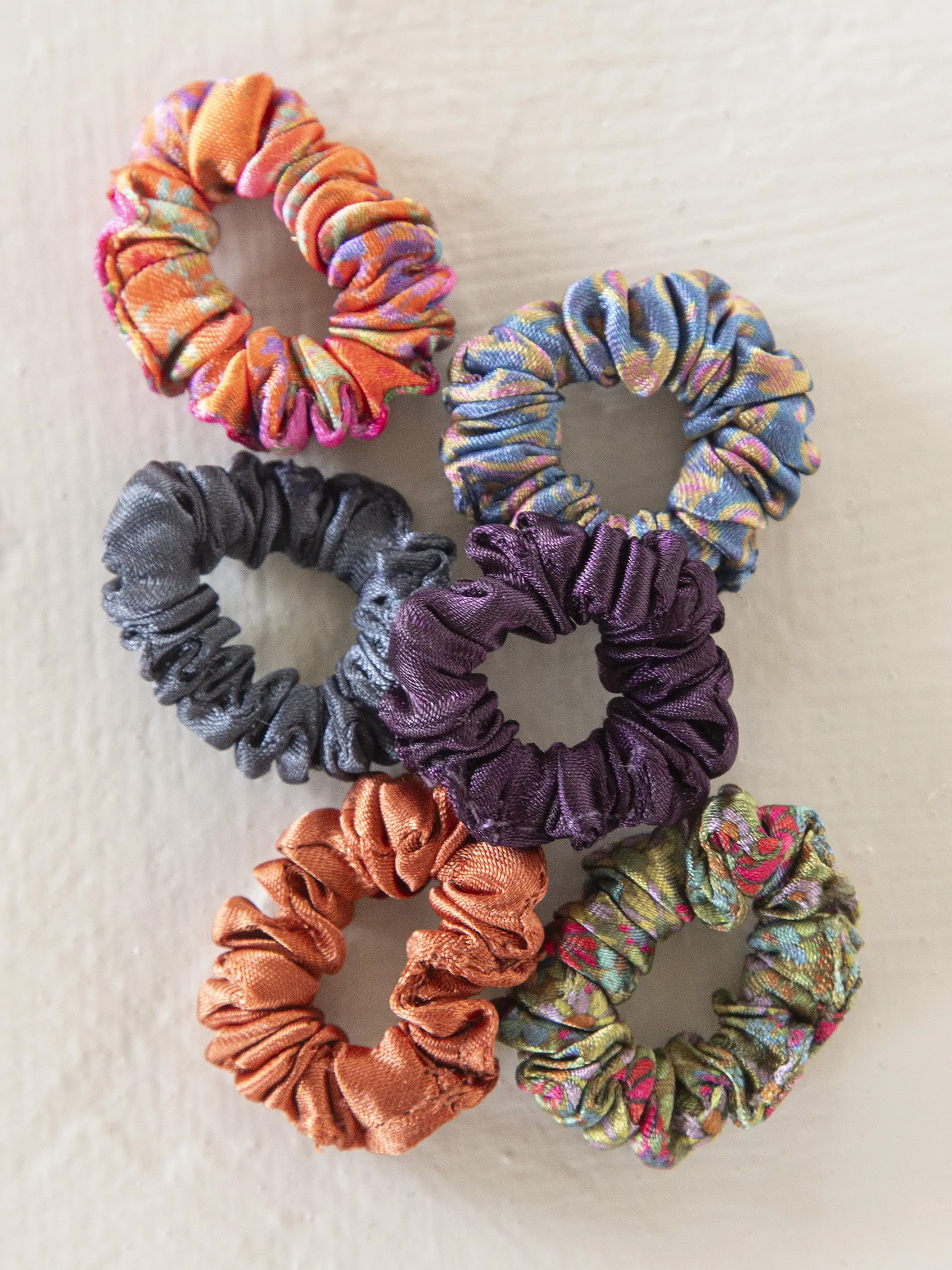 Mini Satin Scrunchies, Set of 6 - Berry - Image 3