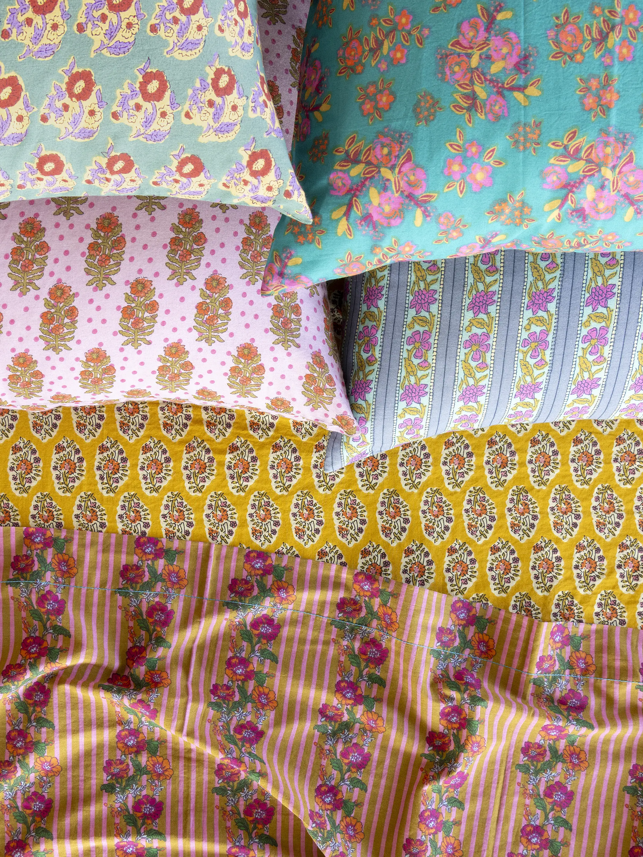 Mix & Match Cotton Fitted Sheet - Pink Floral Stripe - Image 4