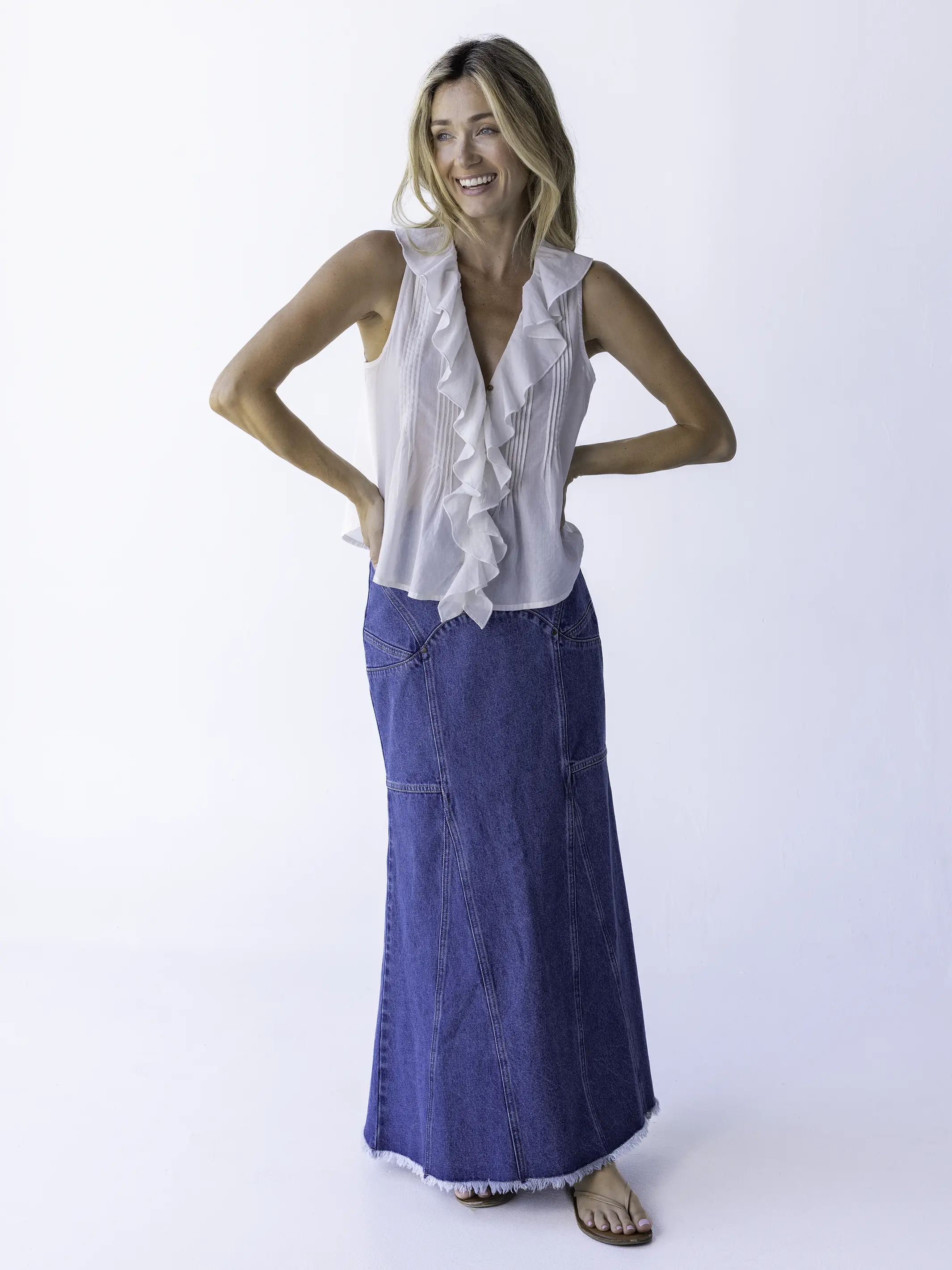 My Favorite Sleeveless Cotton Top - White - Image 4