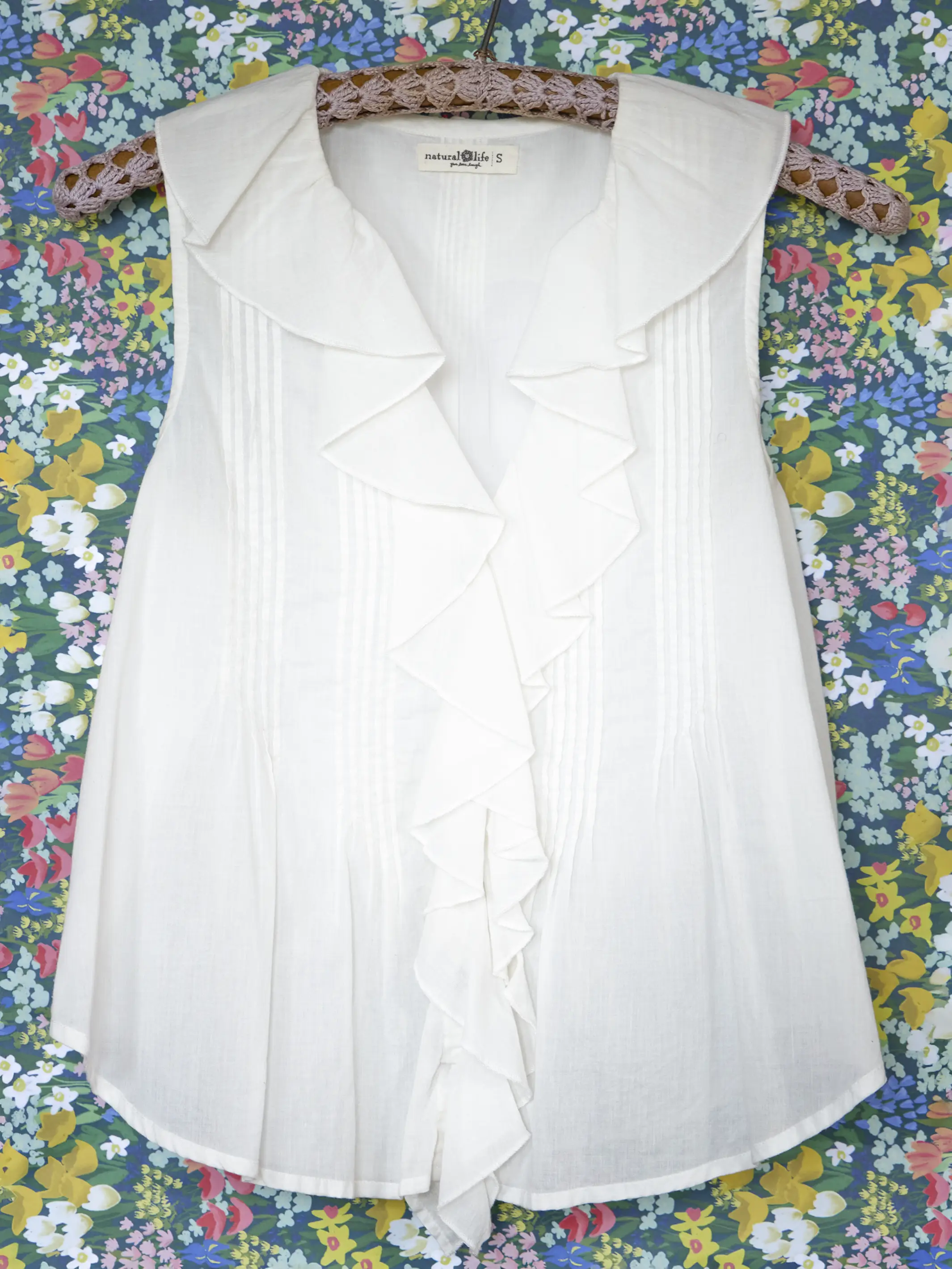 My Favorite Sleeveless Cotton Top - White - Image 5