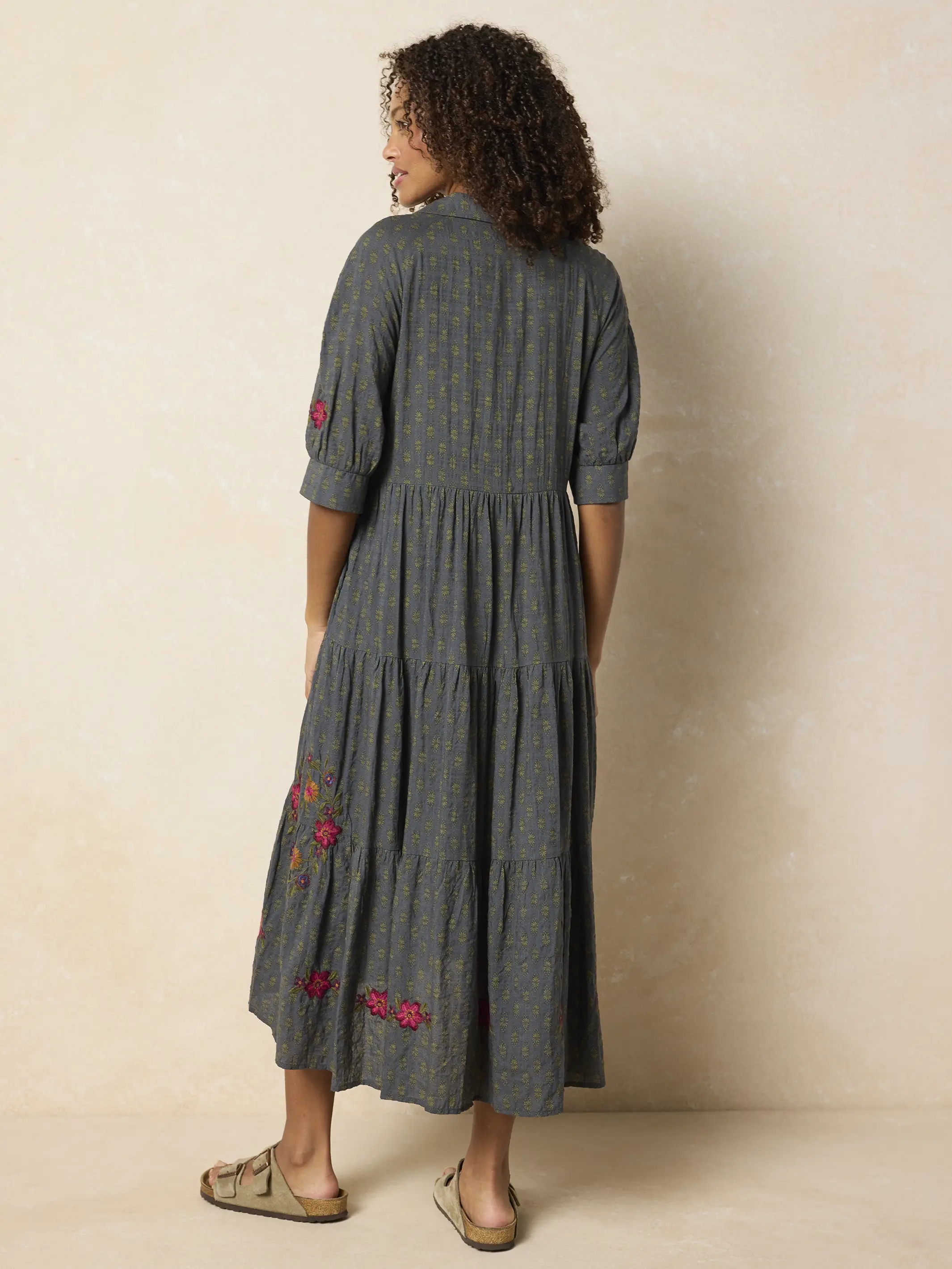 Rebecca Embroidered Midi Dress - Alma Stamp Charcoal - Image 4