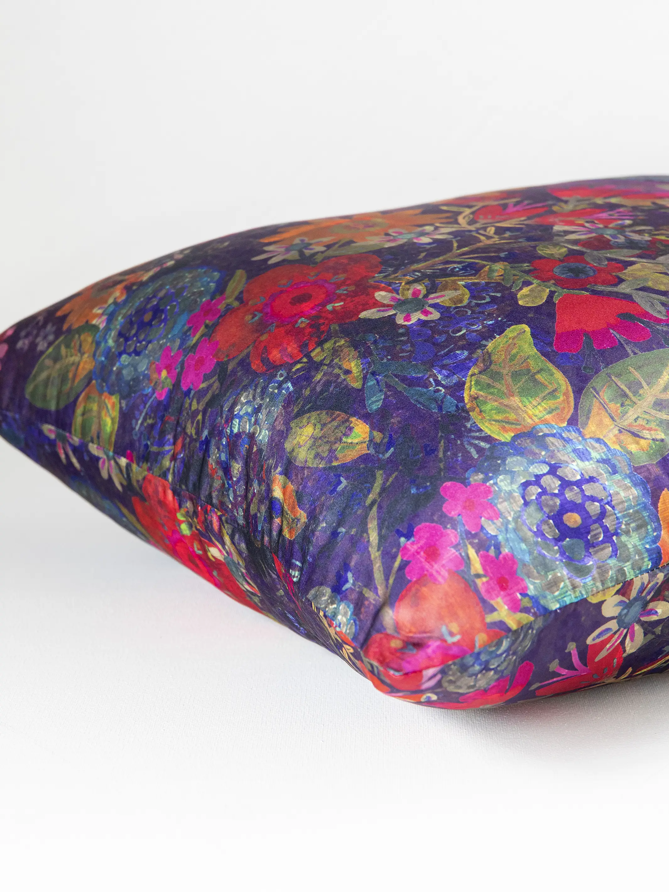 Satin Pillowcase - Dark Floral Garden - Image 3