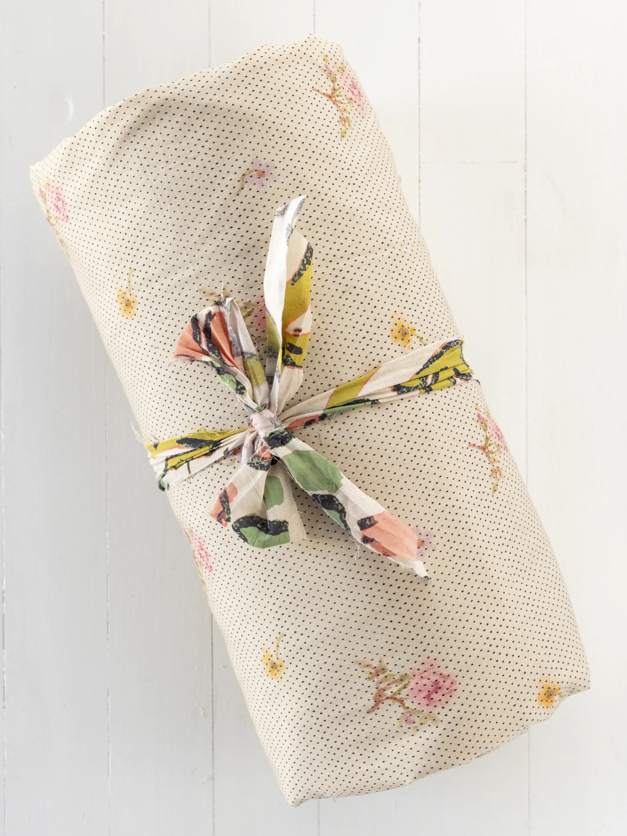 Sooo Soft Cotton Sheet Set - Cream Prairie Dot - Image 4