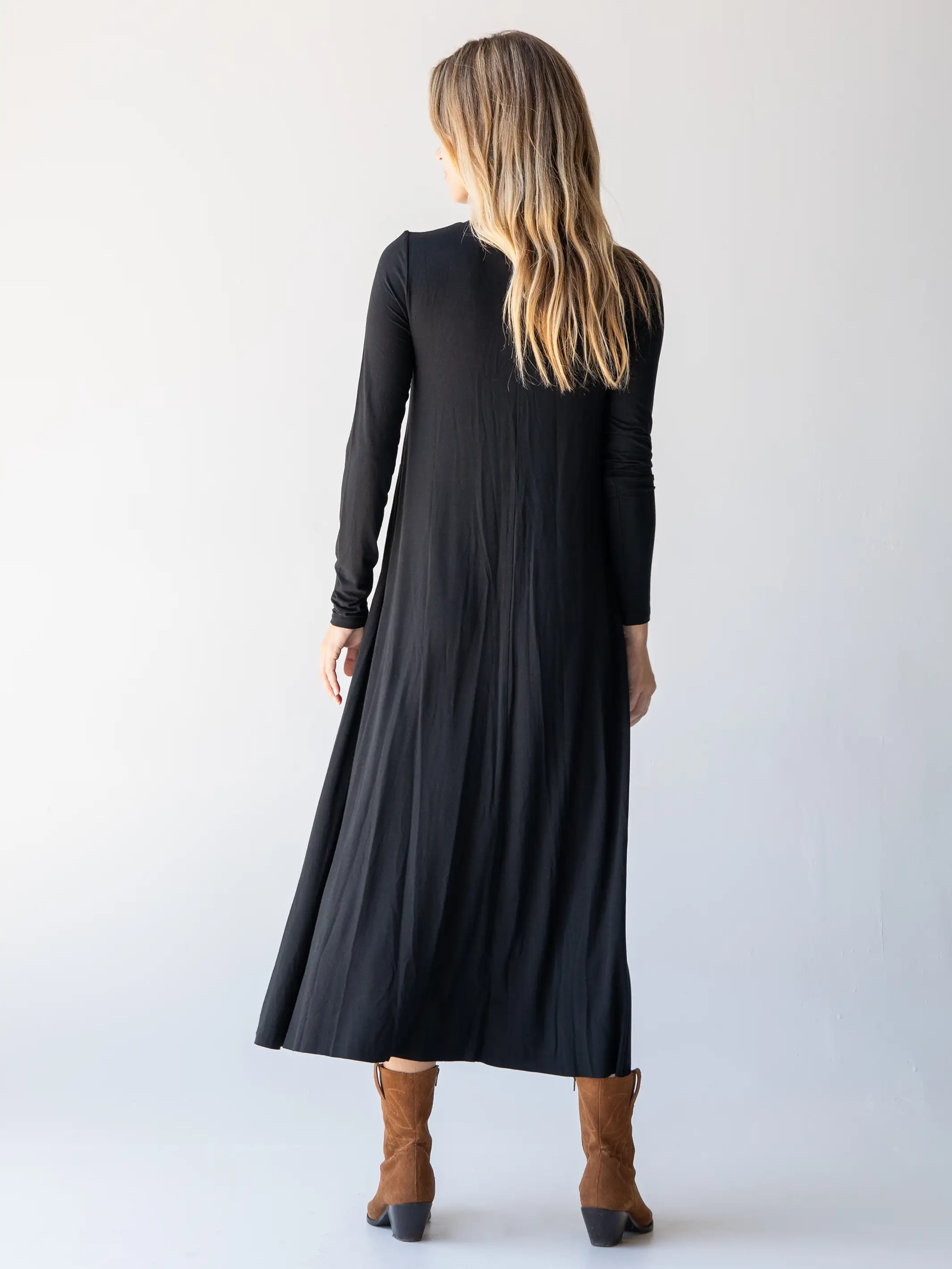 Stevie "ButterSoft" Knit Maxi Dress - Black - Image 2