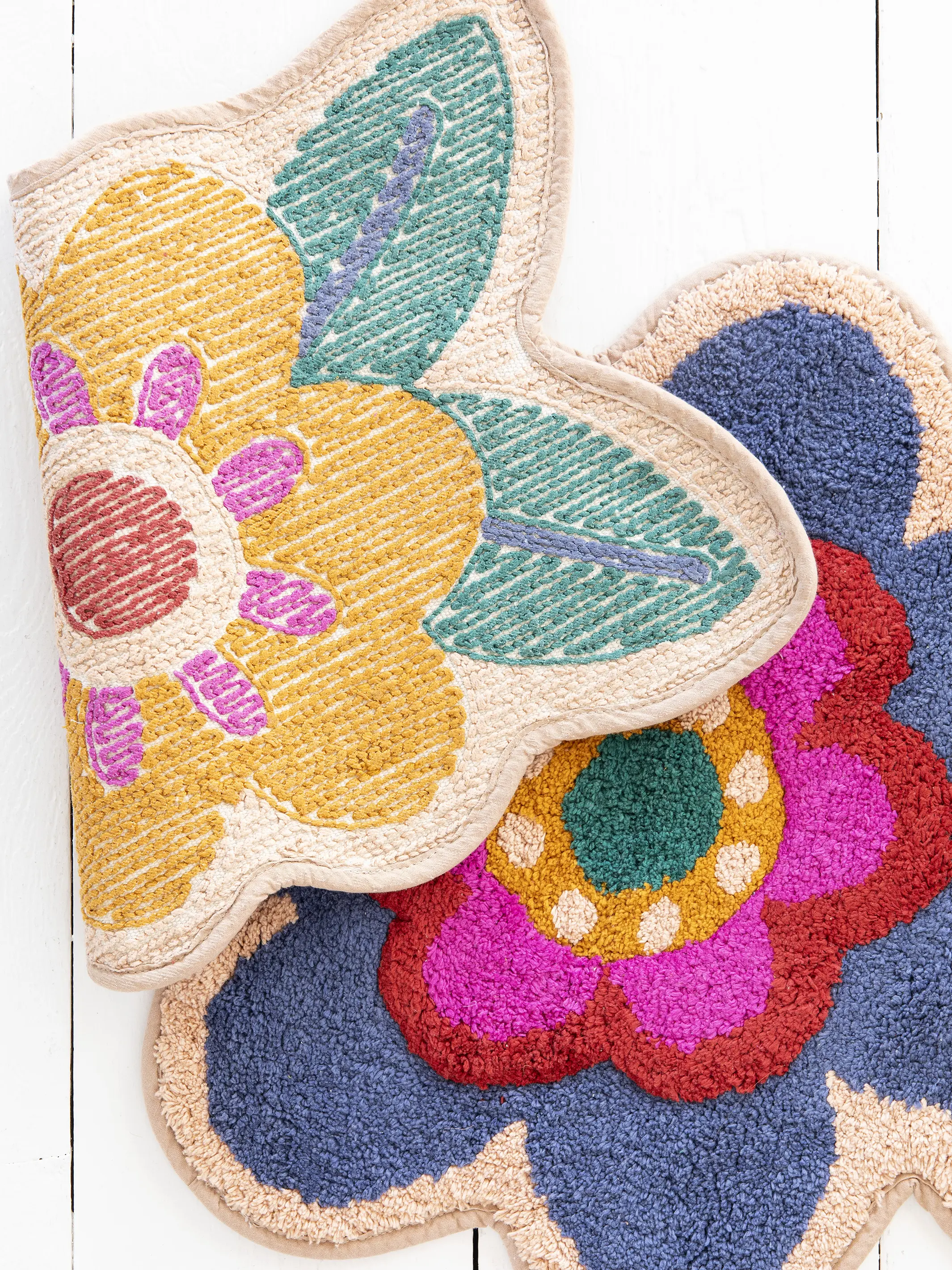 Tufted Runner Bath Mat - Folk Flower - Image 3